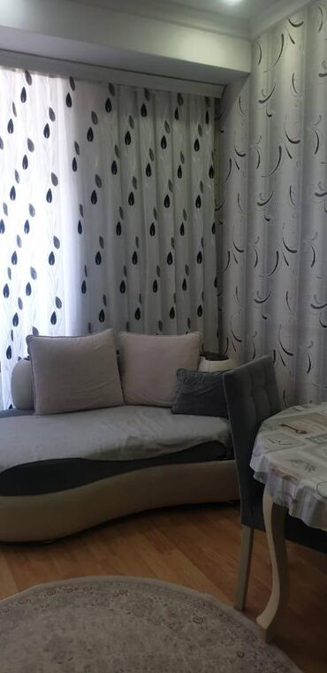 Uzunmüddətli kirayə mənzillər: 9 mkr,Safa storenin binası,17 mərtəbənin,16-cı mərtəbəsində,2 — 2