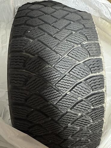 ох 330: Шины 225 / 55 / R 17, Зима, Б/у, Комплект, Легковые, Maxxis — 1