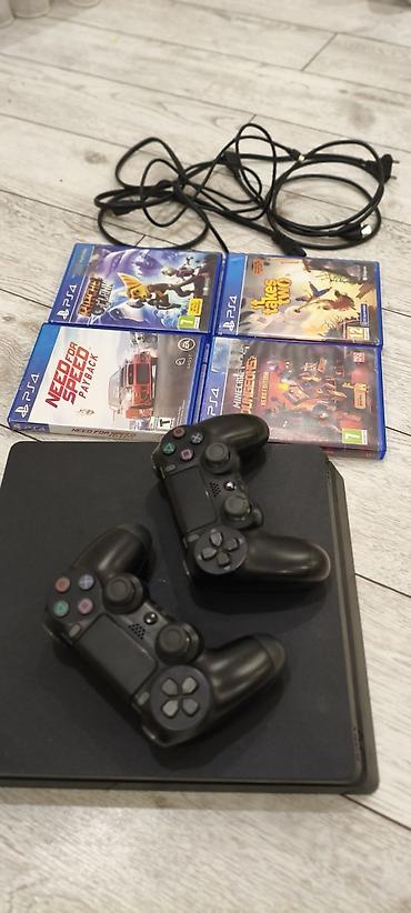 sony 1000xm5: PlayStation 4 slim 1TB yaddaş 2 pult 1 i orginal 1 i A klass 4 oyun — 1