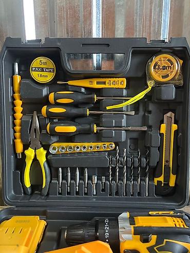 dewalt набор: Набор инструментов в кейсе с аккумуляторной дрелью-шуруповертом — 2