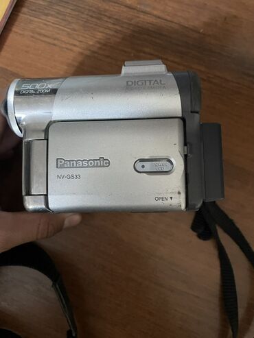 инфракрасный газовый обогреватель: Видеокамера Panasonic NV-GS33 - Компактная цифровая видеокамера