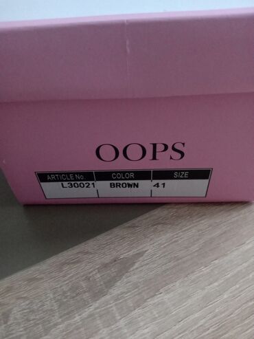 Mokasine: Mokasine, Opposite, 41 — 9