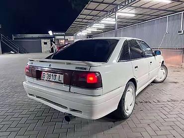 mazda 626 1990: Mazda 626: 1990 г., 2 л, Механика, Бензин, Седан — 4