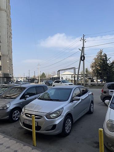 Hyundai: Hyundai Solaris: 2013 г., 1.6 л, Автомат, Бензин, Седан — 1