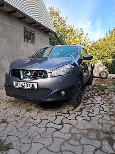 b class: Nissan Qashqai+2: 2011 г., 2 л, Вариатор, Внедорожник — 3