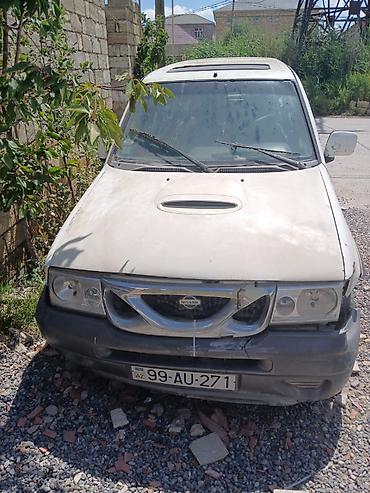 işlenmiş generatorlar: Nissan Terrona, 2.4 l, Benzin, 2001 il, Orijinal, İşlənmiş — 2