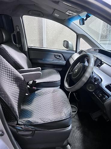 крыло на одисей: Honda Stepwgn: 2007 г., Автомат, Бензин, Минивэн — 5