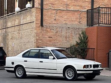 мотор вента: BMW 5 series: 1992 г., 3 л, Механика, Седан — 1