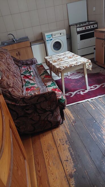 Ev üçün digər mallar: Kirayə 2 otaqlı həyət evi Televizor, 2 nəfərlik yataq, 2 tək yataq, 1 — 7