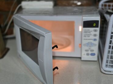 Кастрюли: Газовая плита Klass. 3 комфорки газовые и одна электрическая. духовка — 10