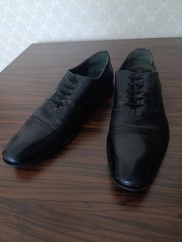 MONOMAN kişi klassik ayaqqabısı - Model: bağcıqlı, kap-toe (burnu
