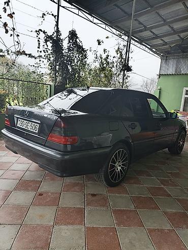 Mercedes-Benz: Mercedes-Benz C-Class (W202) sedan - Kuzov: 4 qapılı sedan, tünd boz — 3