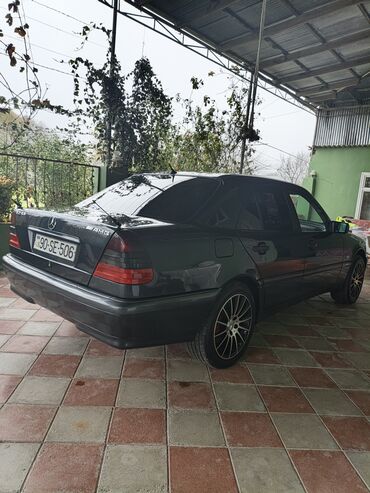 Mercedes-Benz: Mercedes-Benz C‑Sinfi (W202) sedan - Kuzov: qrafit rəngli, 4 qapılı — 4