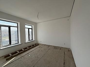 Продажа домов: 6 комнат и более, 200 м², 4 соток, Бишкек, Рухий Мурас ж/м Агентство недвижимости — 10