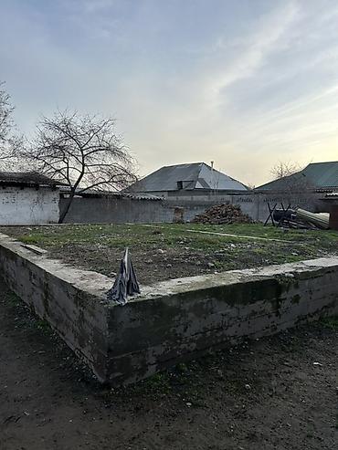 Продажа коттеджей и домов: Продается дом в Маевке. Хороший участок, есть новый фундамент на 120 — 20