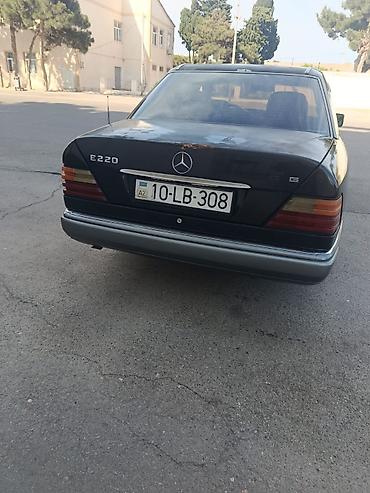 muhərrik yastığı: Mercedes-Benz E 220: 2.2 l | Sedan — 2