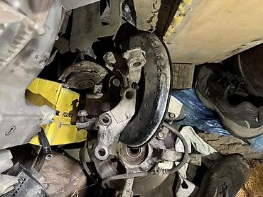 Детали КПП и трансмиссии: Продаю запчасти на Toyota funcargo коробка механика 5 ступ с — 10