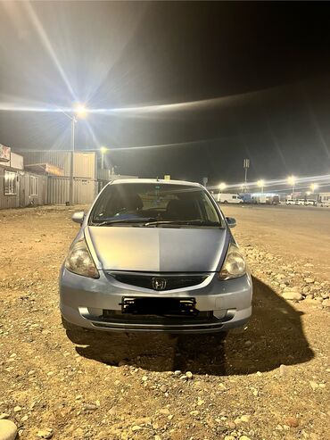 митсубиши спес стар: Honda Fit: 2001 г., 1.3 л, Вариатор, Бензин, Хэтчбэк