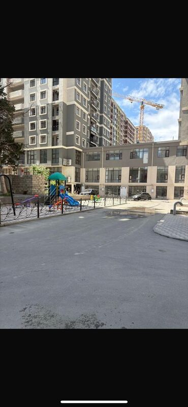 Yeni tikili: 3 otaqlı, Yeni tikili, 145 kv. m — 13