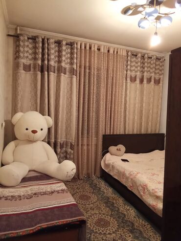 снять 3 комнатную квартиру в бишкеке: 3 комнаты, Собственник, С подселением, С мебелью частично