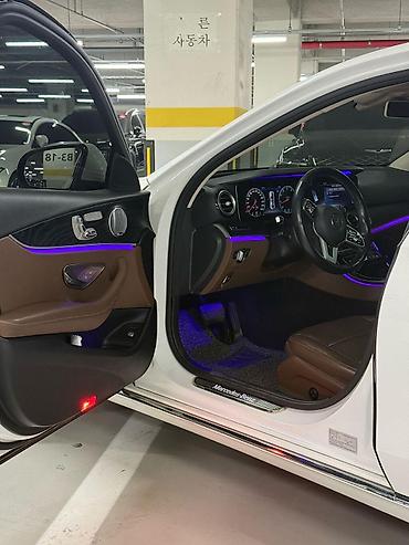 124 mers: Mercedes-Benz E-Class: 2018 г., Бензин, Седан — 5