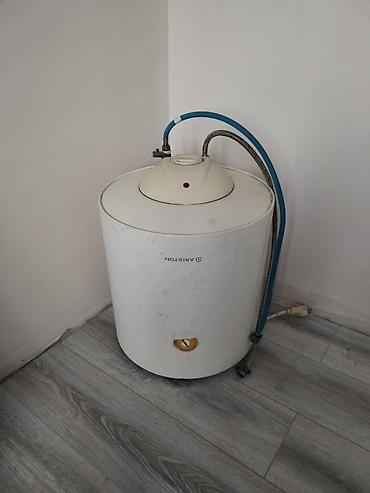 telefon kreditle: Ariston 50L işlək vəziyyətdə qiyməti 70 manat unvan binə Guler2kod — 1