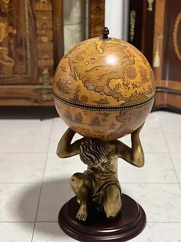 jysk orman: Globus bar za piće 🌍🍸 Dobro stanje ✅ Visina: 83 cm 📏 Prečnik: 41 cm — 4