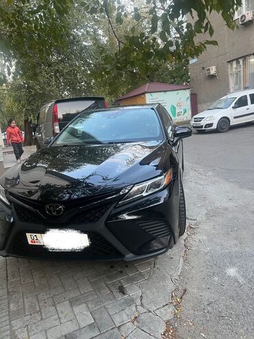 транспорт машина: Toyota Camry: 2019 г., 2.5 л, Вариатор, Гибрид, Седан