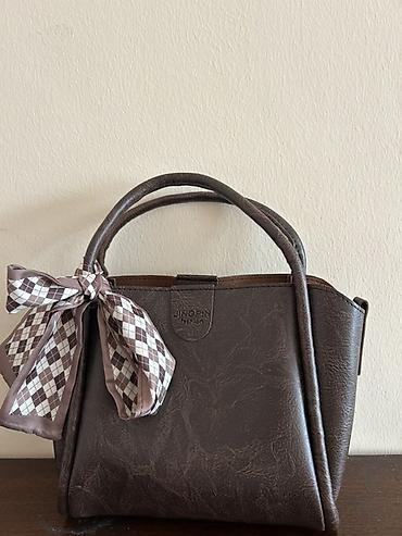 Qadın əl çantası – JINGPIN Fashion - Material: süni dəri - Rəng: tünd