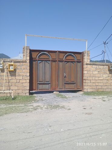 balaxani heyet evi: 3 otaqlı, 120 kv. m