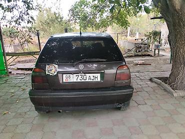 серая 2: Volkswagen Golf: 1992 г., 1.9 л, Механика, Дизель, Седан — 4
