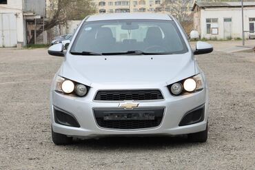 Chevrolet: Chevrolet Aveo: 1.4 l | 2011 il 347000 km Hetçbek