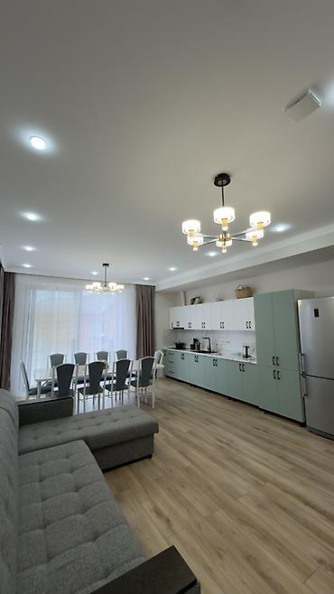 Продажа коттеджей и домов: 2 комнаты, 84 м², 15 соток, Бишкек, Собственник — 4