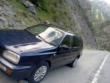 кооператив авто: Volkswagen Golf: 1994 г., 1.8 л, Механика, Бензин, Универсал