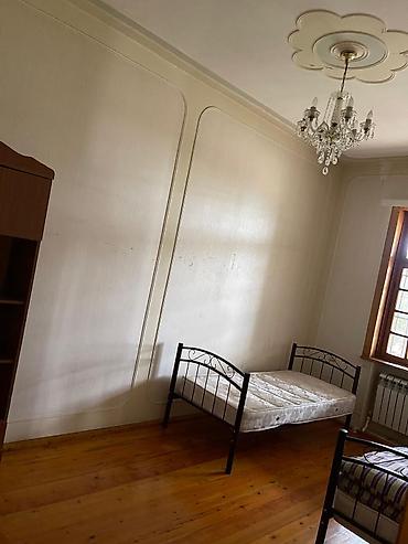 Uzunmüddətli kirayə mənzillər: Kiraye verilir 500azn aileye sirketlerede verile biler 800azn Ev — 9