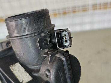 Дроссельные заслонки: Дроссельная заслонка Peugeot 2008 г., Б/у, Оригинал, Германия — 4