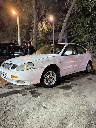 Daewoo: Daewoo Leganza: 1999 г., 1.8 л, Кол менен иштөөчү, Газ, Седан — 2