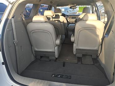 Kia: Kia Carnival: 2019 г., Минивэн — 14