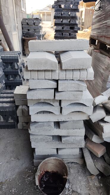 Садовые бордюры: Садовый бордюр, Литой, Бетонный, С подсветкой, Новый — 13