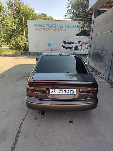 Subaru: Subaru Legacy: 2000 г., Седан — 4