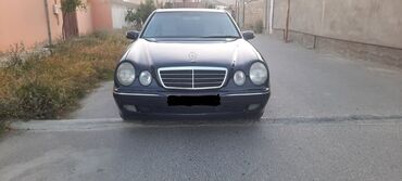 benzin cəni: Mercedes-Benz E 240: 2.4 l | 2000 il Sedan