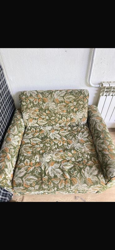 бу мебель для дома: Кресло керебет, Колдонулган, Бир кишилик, Өзү алып кетүү, түсү - Жашыл