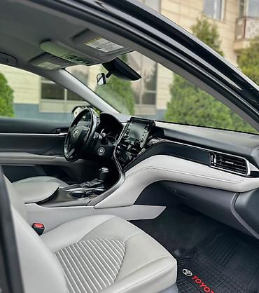 Toyota: Toyota Camry: 2020 г., 2.5 л, Автомат, Бензин, Седан — 9