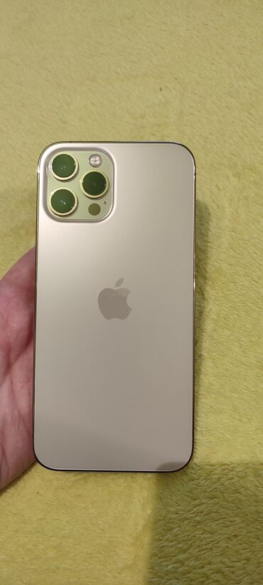 Apple iPhone: IPhone 12 Pro Max, Б/у, 128 ГБ, Золотой, Зарядное устройство, Защитное стекло, Чехол, 93 %