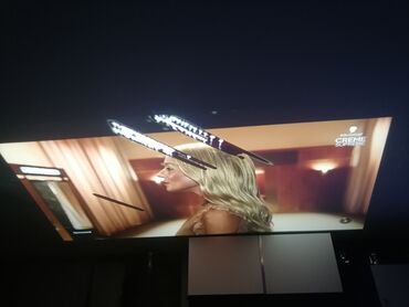 Projektori: Multimedijalni Smart Android projektor – LED Ima fleku u slici. - — 14