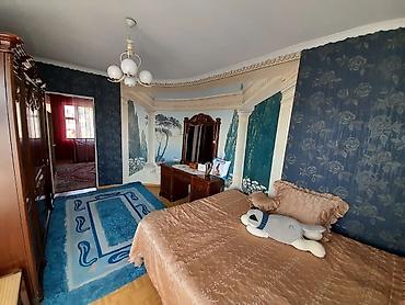 Продажа коттеджей и домов: Продам два дома на одном участке. Общая площадь участка 14.58 сотки — 18