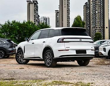 1: Changan : 2025 г., 1.5 л, Автомат, Гибрид, Внедорожник — 3