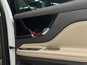 Lincoln: Lincoln : 2022 г., 2 л, Автомат, Бензин, Кроссовер — 14