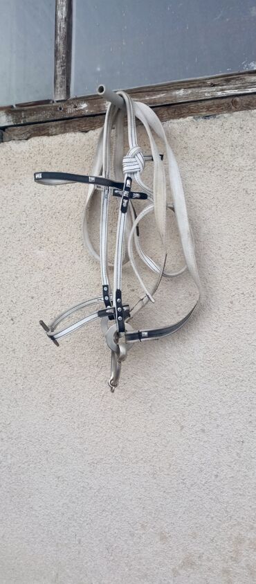 Товары и оборудование для с/х животных: Уздечка для лошади с трензелем. - Материал: ремни из синтетики/стропы — 3