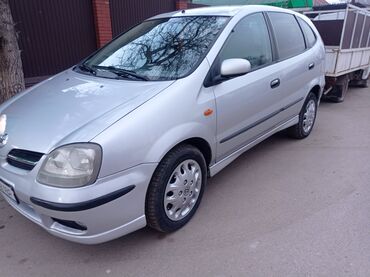 Nissan: Nissan Almera Tino: 2004 г., 1.8 л, Механика, Бензин, Хэтчбэк